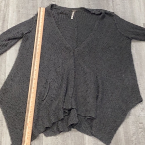 Free People Shark Hem Cardigan Size Small - Picture 8 of 10